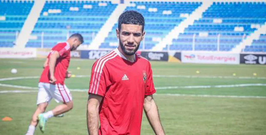 حقيقة غرامة الـ50 مليون على الأهلي بسبب قندوسي.. مدحت شلبي يكشف التفاصيل
