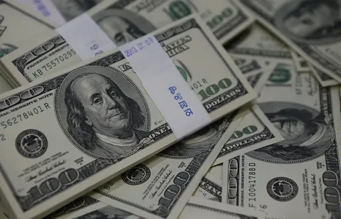 “ارتفاع الدولار” أعلى سعر الدولار في السوق السوداء والبنوك المصرية بتاريخ الثلاثاء 29 أكتوبر 2024 مقابل الجنيه المصري