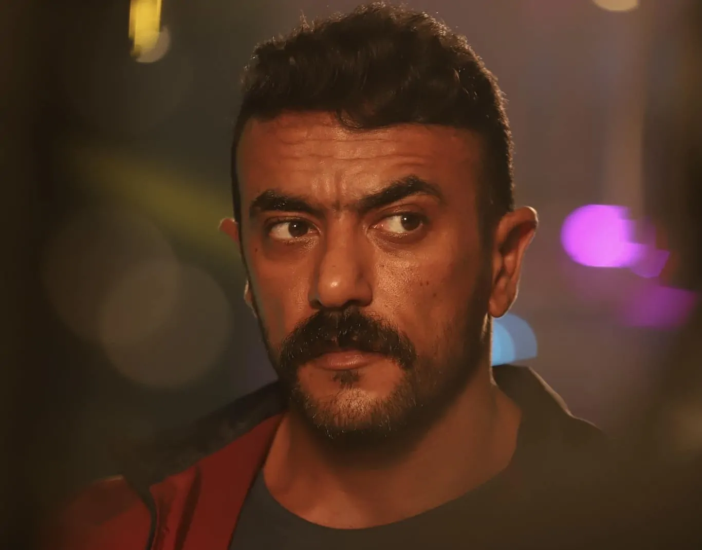 مواعيد عرض واعادة مسلسل فهد البطل بطولة الفنان أحمد العوضى والقنوات الناقلة