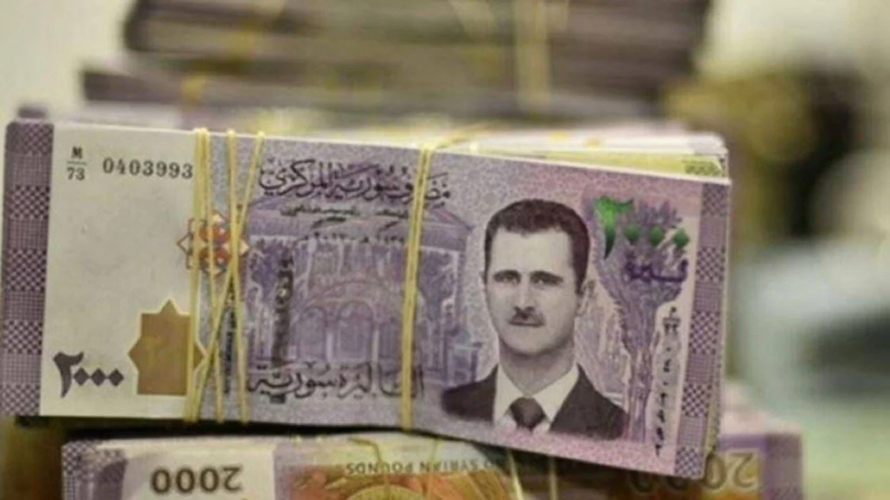 سعر الدولار اليوم في سوريا مقابل الليرة الأربعاء 5 مارس 2025 في التعاملات الصباحية للبنوك والسوق الموازي